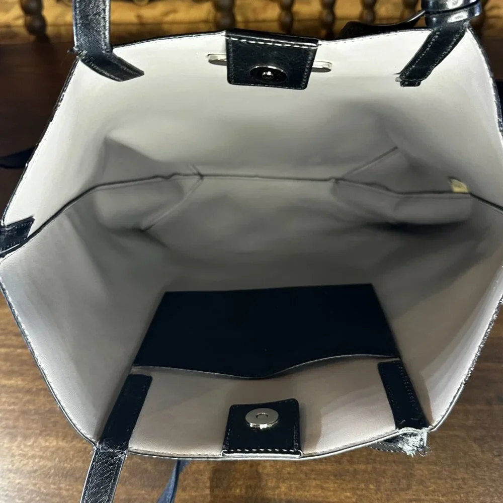 MICHAEL Michael Kors Hayley Large Convertible Tote & Zip Pouch - Black Leather - Picture 6 of 12